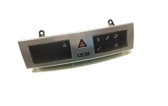Mercedes-Benz C W203 Hazard light switch 2038214481 3363.1701