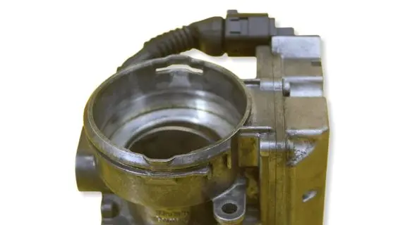 Audi A4 S4 B7 8E 8H Throttle body valve 7063