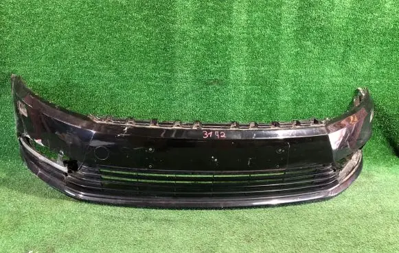 Volkswagen PASSAT CC Front bumper
