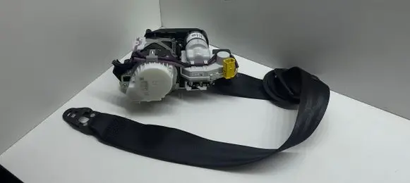 Audi A8 S8 D4 4H Front seatbelt 34037514A 34090806D 3T011B