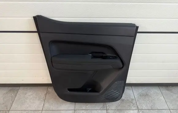 Volkswagen Amarok II Rear door card panel trim