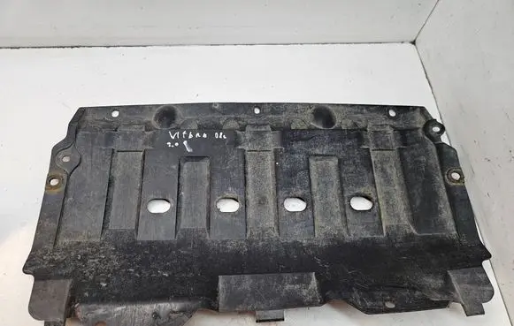 Front bumper skid plate/under tray