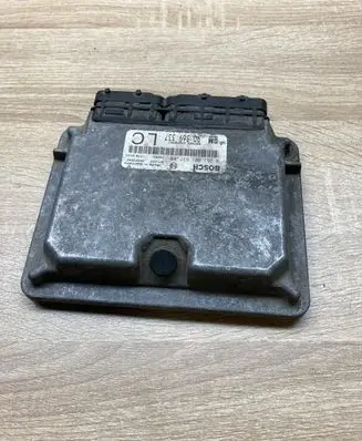 Opel Sintra Engine control unit/module ECU 90569337 02810016374
