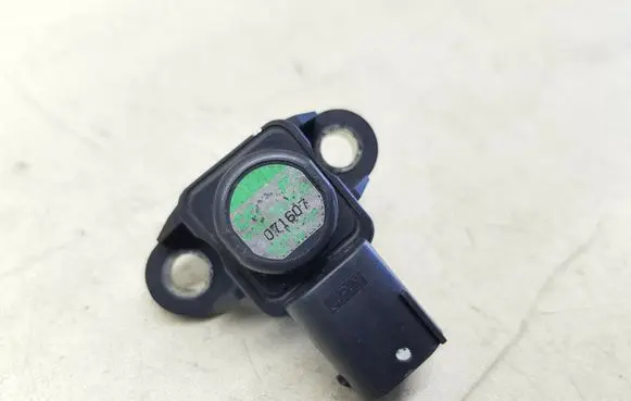Chrysler 300 - 300C Air pressure sensor A0051535026 nr7387