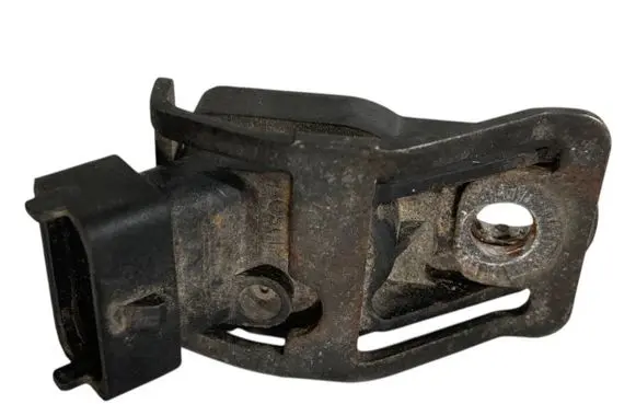 BMW 5 E39 Fuel pressure sensor 0261230046