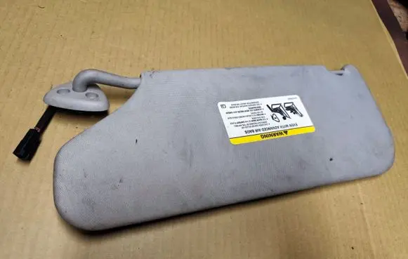Chrysler 300 - 300C Sun visor