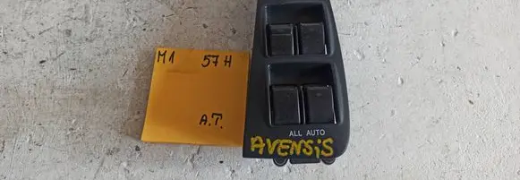Toyota Avensis T250 Electric window control switch 54356022A