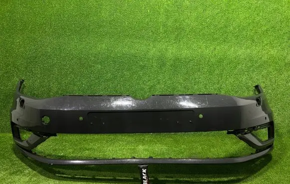 Volkswagen Golf VII Front bumper 5G0807221