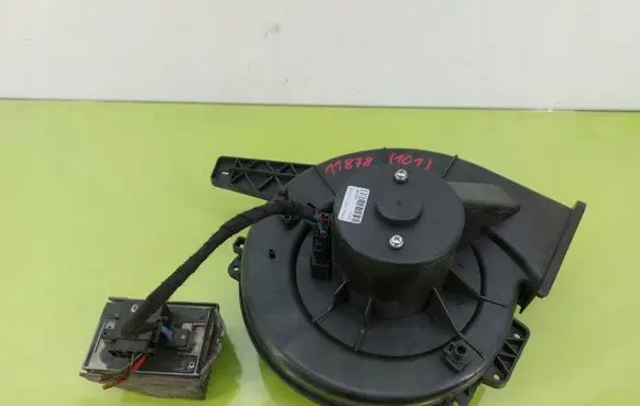 Audi A2 Heater fan/blower 6Q1907521
