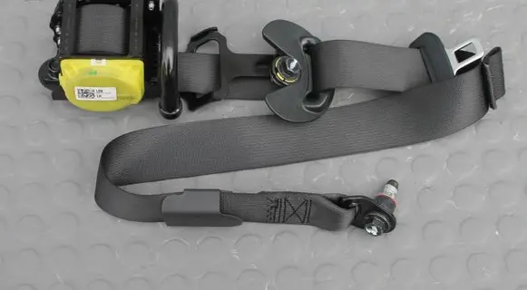 Front seatbelt