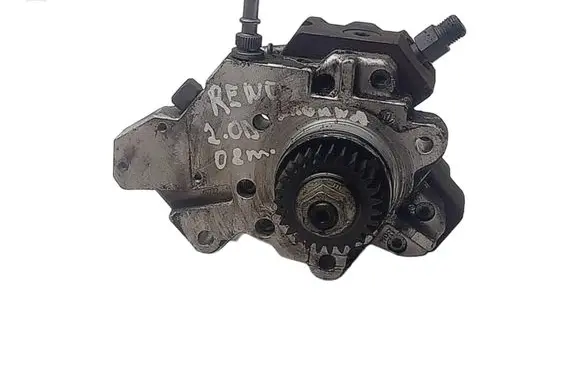 Renault Trafic II (X83) Fuel injection high pressure pump 8200680077 8200385478 0445010099