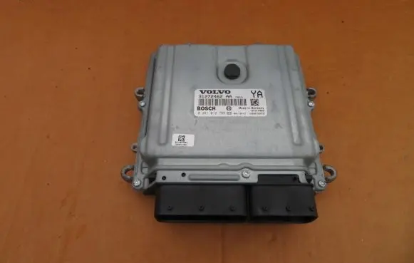 Volvo S80 Engine control unit/module ECU 31272462AA