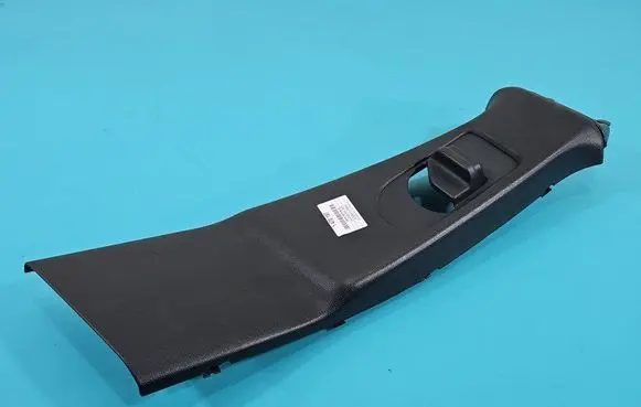 Infiniti Q30 Center console A1566900825 IMPRK1470197