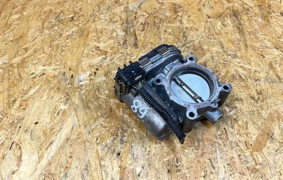 Mercedes-Benz C W205 Throttle valve A2701410025 274920