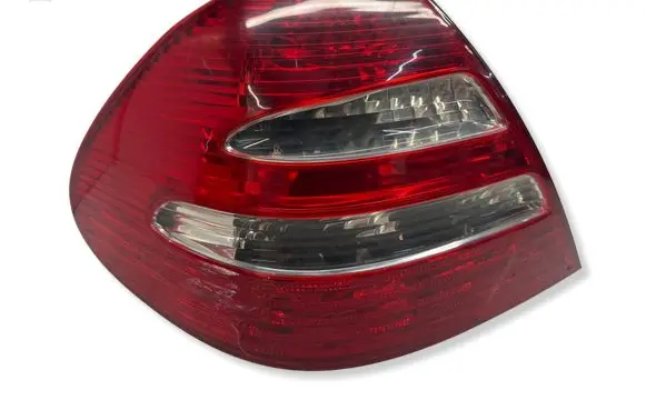 Mercedes-Benz E W211 Rear/tail lights A2118200364