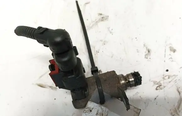 Opel Corsa E Oil level sensor 70409012