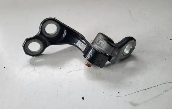 Ford Kuga I Rear door upper hinge 3M51R26801