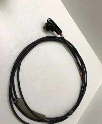 Nissan Qashqai Fuel cap flap release cable 