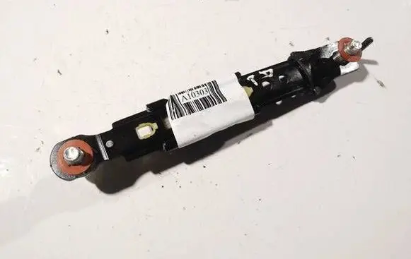 Hyundai Santa Fe Seat belt adjustment rail 