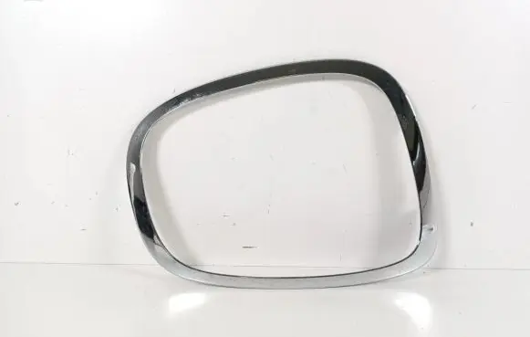Mini Cooper Countryman R60 Rear light trim 7297416