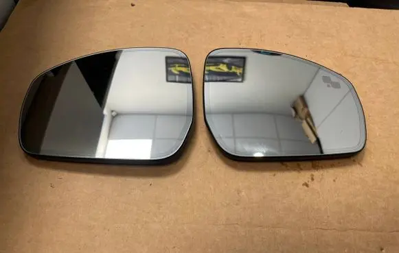 Land Rover Range Rover L460 Type LK Wing mirror glass 9251438001 12192016 9251437001