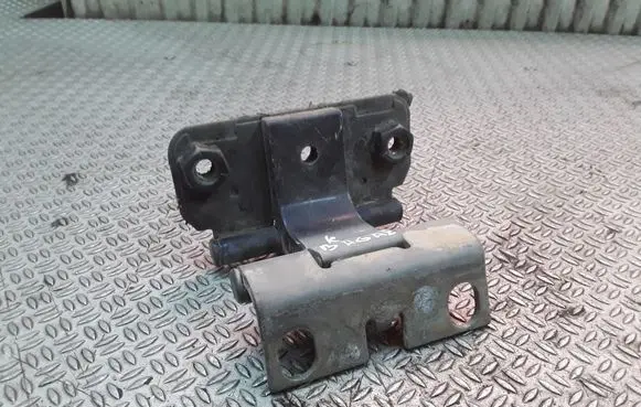 Dodge Durango Tailgate/trunk/boot hinge