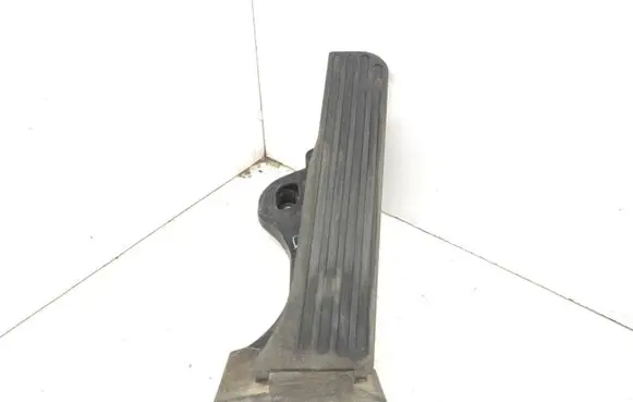 Volkswagen Caddy Accelerator throttle pedal 65101070LL