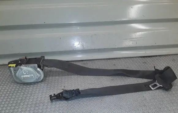 Opel Insignia A Front seatbelt 12848367