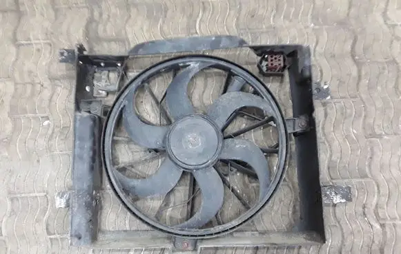 Jeep Grand Cherokee (WJ) Electric radiator cooling fan 52079555AC 04810330K