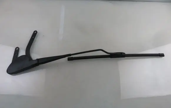 Mercedes-Benz C AMG W203 Front wiper blade arm A2038201944