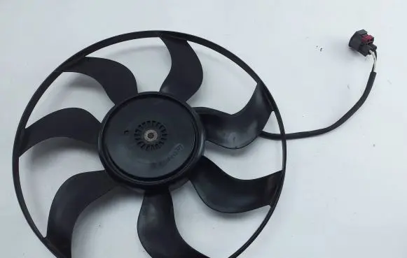 Mercedes-Benz A W176 Fan impeller 3136613377