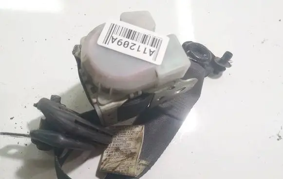 Toyota Yaris Front seatbelt 