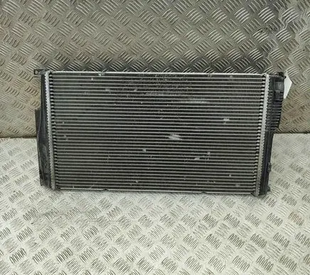 Coolant radiator