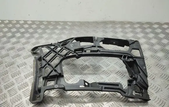 Volkswagen Golf VII Front bumper mounting bracket 5G0807724D
