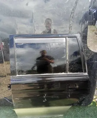 Mitsubishi Pajero Sport I Rear door