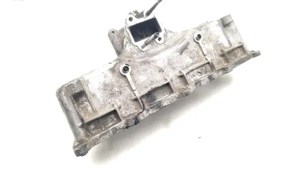 Toyota Avensis T250 Intake manifold 17111-0R010