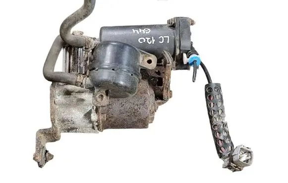 Toyota Land Cruiser (J120) Air suspension compressor/pump 