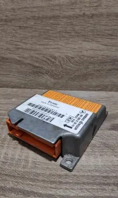 Mercedes-Benz 190 W201 Airbag control unit/module 0018202126