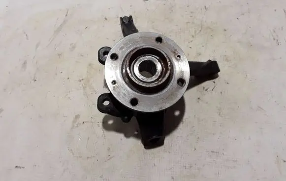 Peugeot 208 Front wheel hub 9826878080