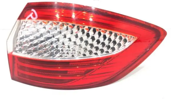 Ford Mondeo MK IV Rear/tail lights 7S71-13404-B