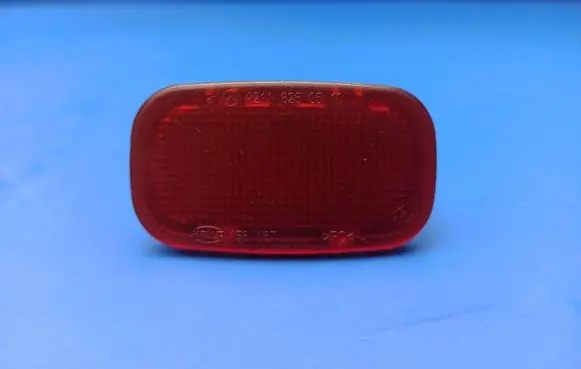 Mercedes-Benz E W211 Front door interior light A2118250510