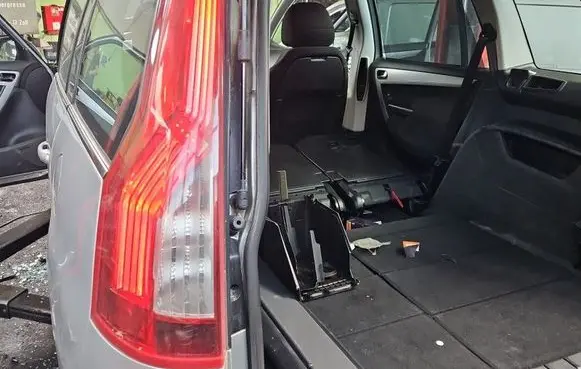 Citroen C4 Grand Picasso Rear/tail lights 00946601 IMPRK1604801