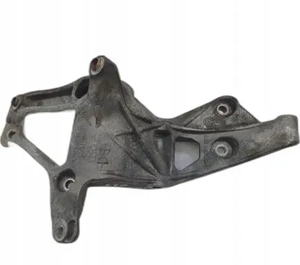 BMW 1 F20 F21 Engine mounting bracket