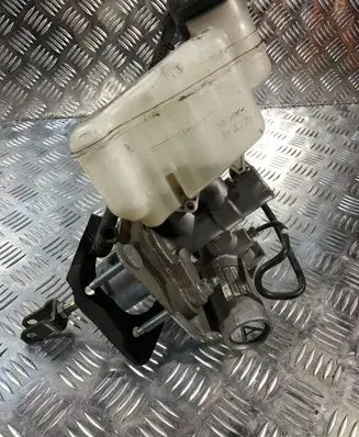 Lexus GS 250 350 300H 450H Master brake cylinder 4720730070