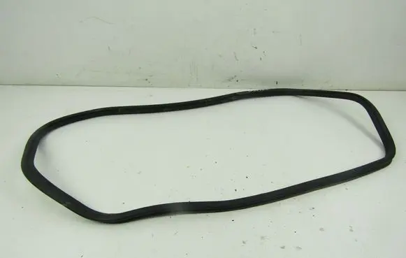 Audi A4 S4 B7 8E 8H Trunk rubber seal (body) 