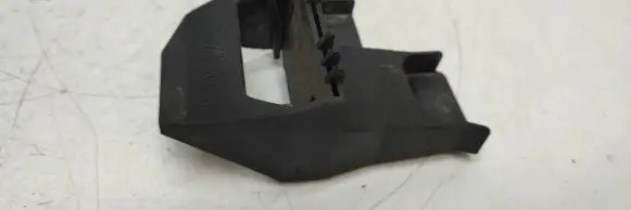BMW 5 E39 Radiator mount bracket 17111703686