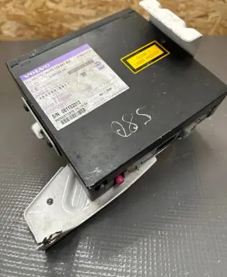 Volvo S80 Navigation unit CD/DVD player 4621008911 081102013 31285200AA