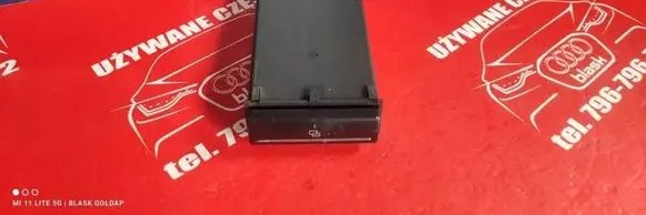 Audi A3 S3 8P Dashboard storage box/compartment 8P0941561F