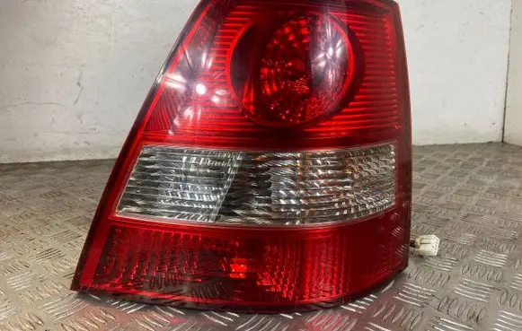 KIA Sorento Rear/tail lights 924023E0