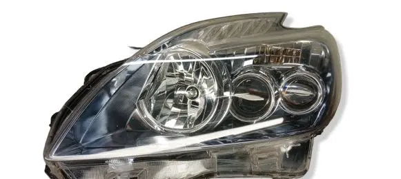 Toyota Prius (XW30) Headlight/headlamp KOITO4732